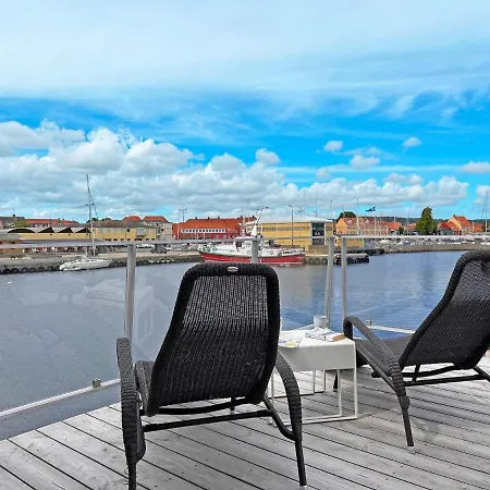 Semesterbostad Xli Neksø